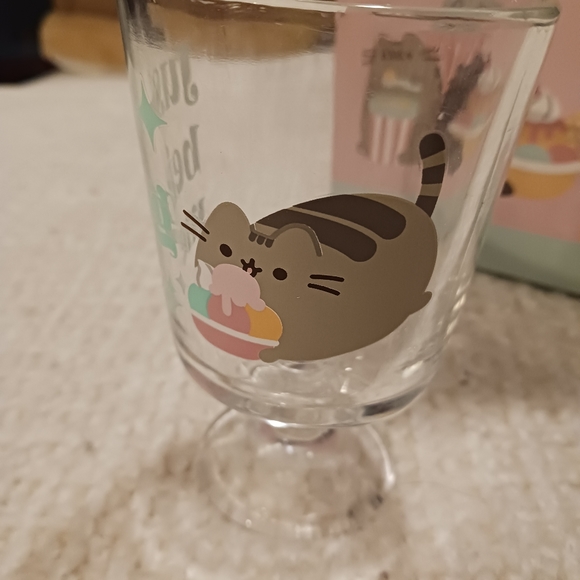 NWT! PUSHEEN SUNDAE GLASS - Picture 4 of 10